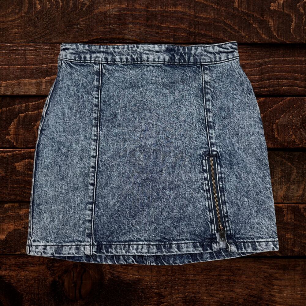 Free People Midnight Magic Mini Denim Skirt Medium Wash Size 4 - Picture 2 of 9